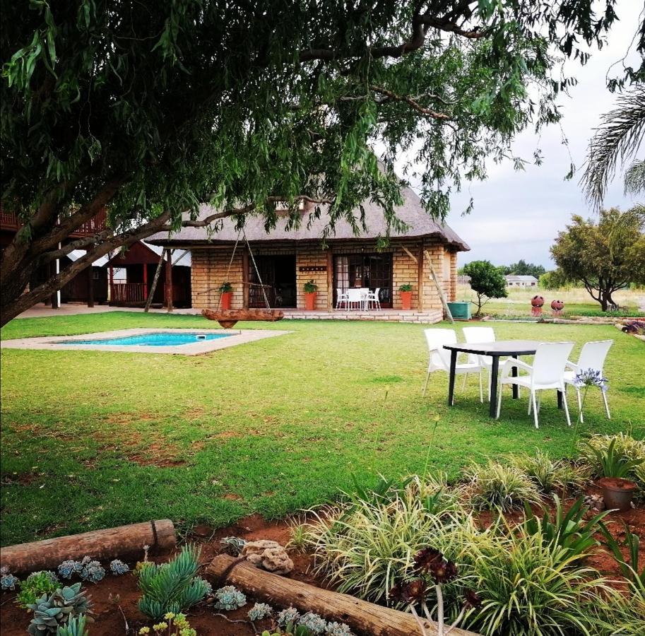 Safe Haven Guesthouse Bloemfontein Bagian luar foto