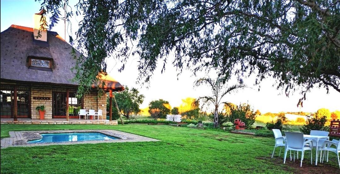 Safe Haven Guesthouse Bloemfontein Bagian luar foto