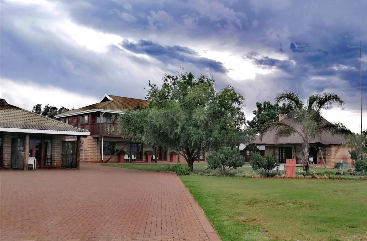 Safe Haven Guesthouse Bloemfontein Bagian luar foto