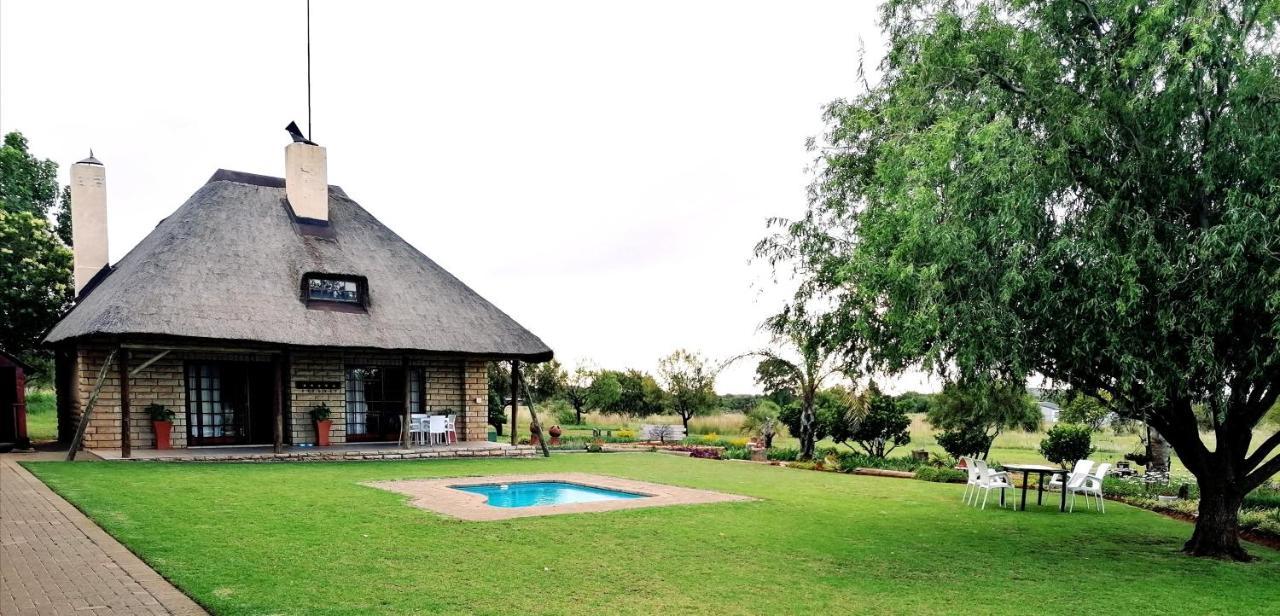 Safe Haven Guesthouse Bloemfontein Bagian luar foto