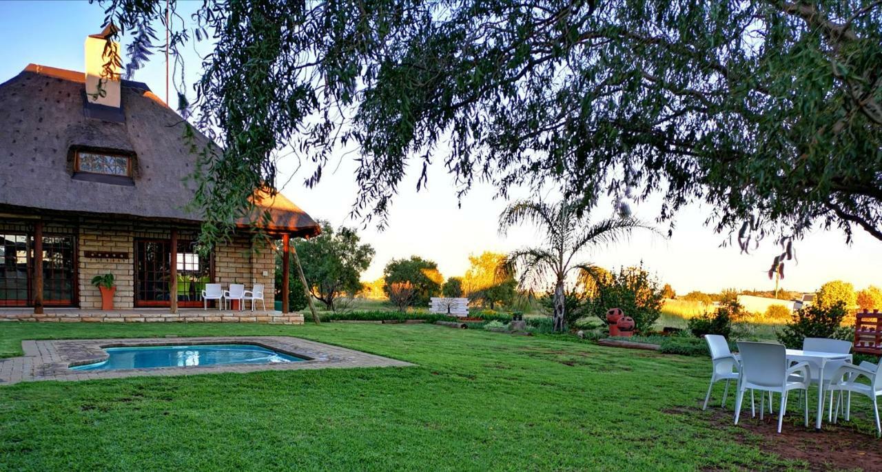 Safe Haven Guesthouse Bloemfontein Bagian luar foto